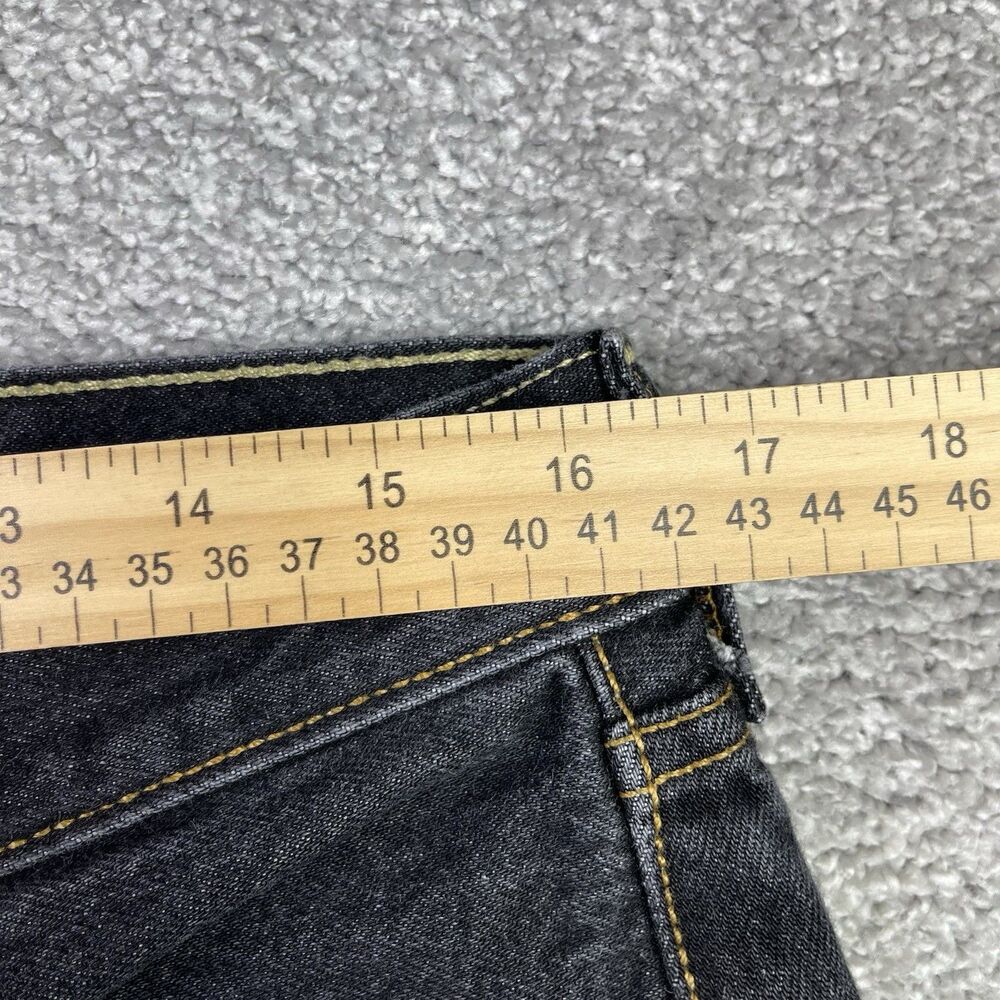 Levi’s 501 Jeans Men’s 32X28 Blue Straight Mid-Rise Dark Wash Button Fly - Picture 9 of 13
